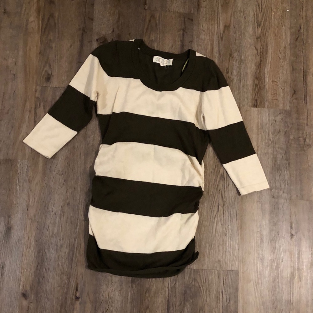 1/4 sleeve maternity sweater